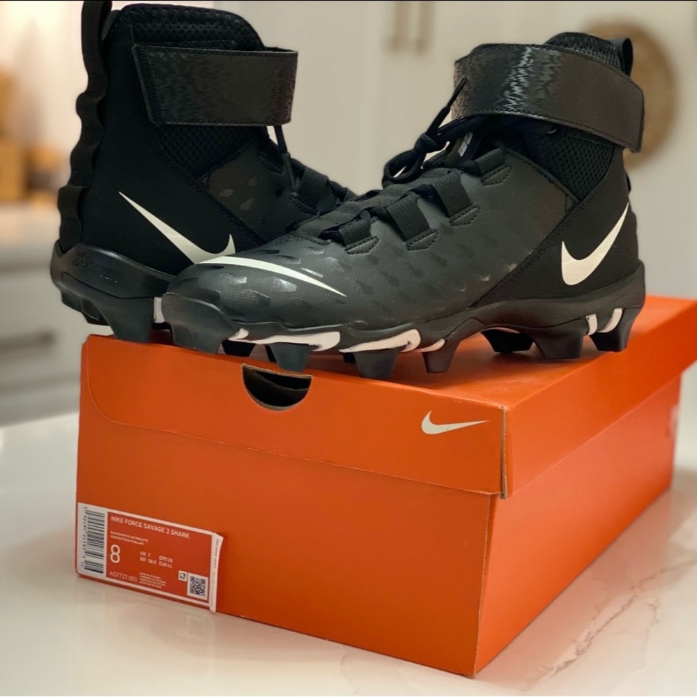 Nike Force Savage Football Cleats